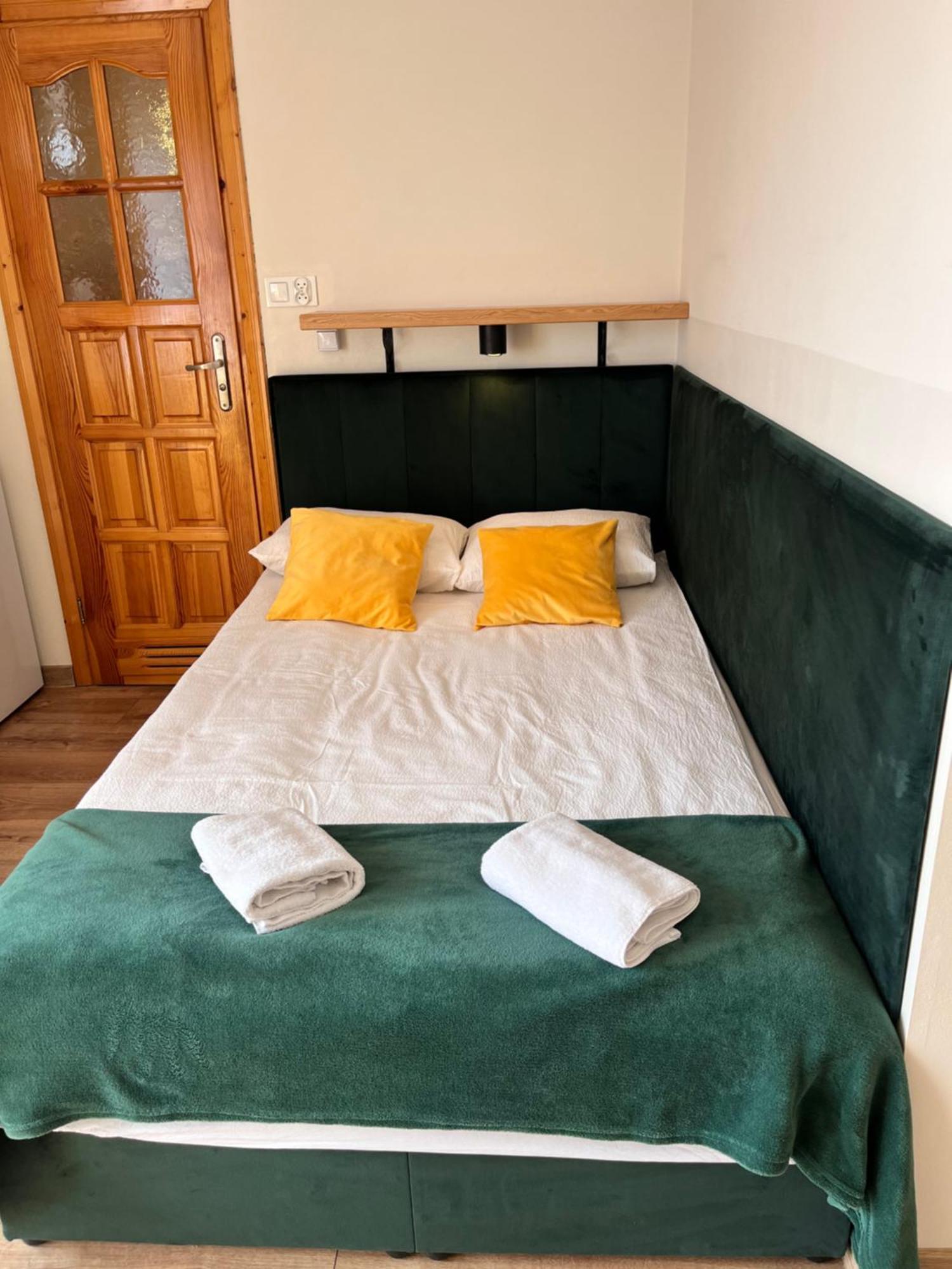 Widokowy Apartament - Pokoje Goscinne Banska Wyzna Exterior photo